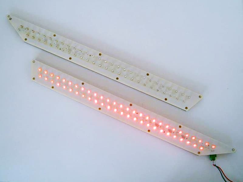 ST 166 strip light